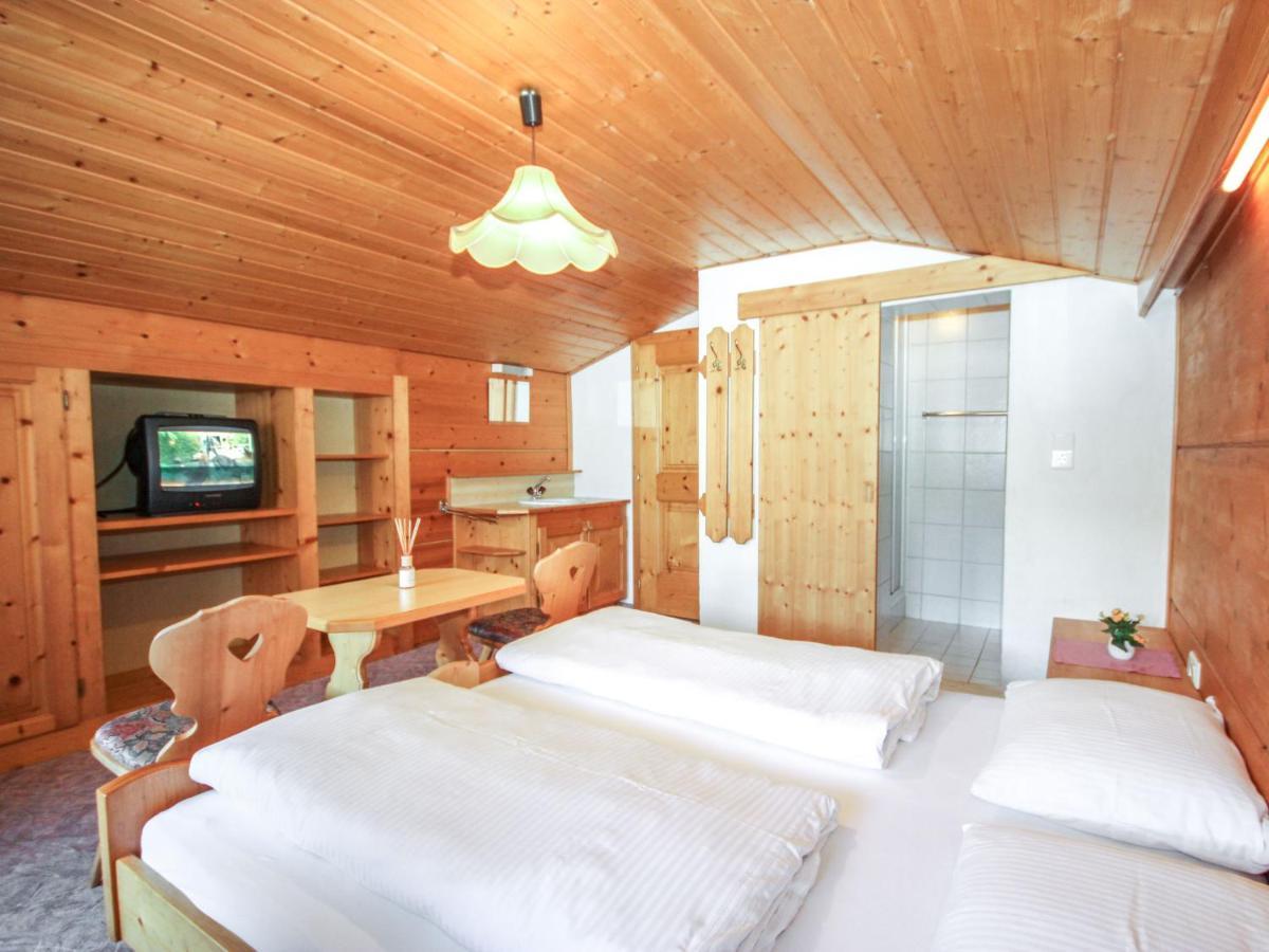Holiday Home Hoelzl By Interhome Флирш Екстериор снимка